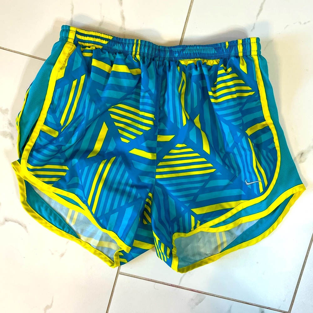 Nike Dri Fit Running Shorts Small Women’s